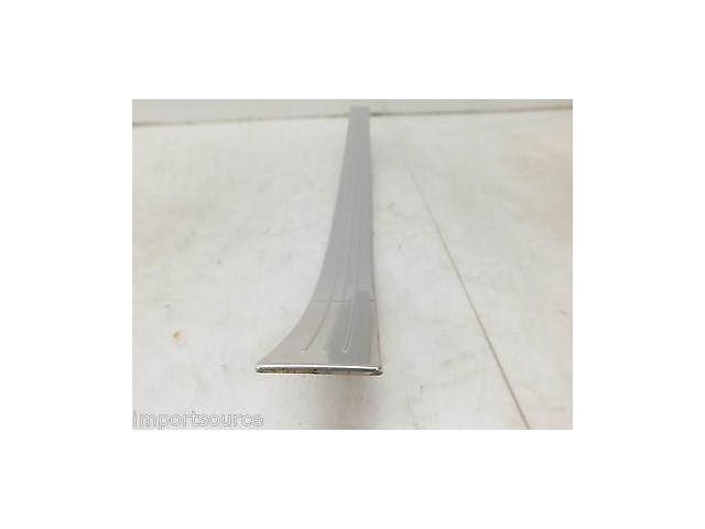 2007-2009 MERCEDES S550 W221 OEM RIGHT REAR DOOR SILL SCUFF PLATE A2216802035