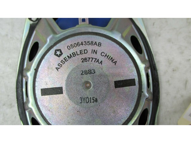 2011-2018 DODGE JOURNEY OEM LEFT REAR DRIVER SIDE DOOR SPEAKER  