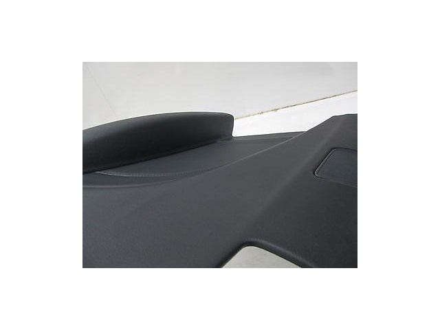 2012-2014 MERCEDES C250 W204 OEM COUPE LEFT REAR QUARTER PANELING PANEL SPEAKER 