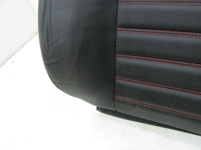 2013-2016 FORD FUSION OEM SE RIGHT FRONT PASSENGER SEAT UPPER CUSHION BLACK RED
