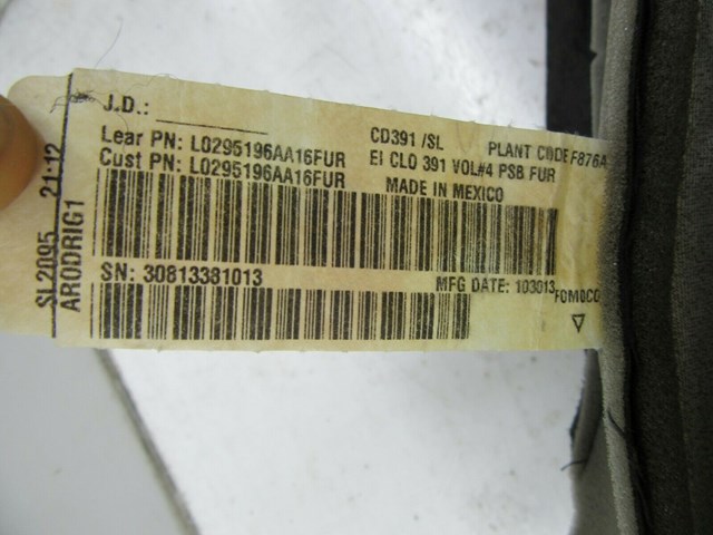 2013-2016 FORD FUSION OEM SE RIGHT FRONT PASSENGER SEAT UPPER CUSHION BLACK RED