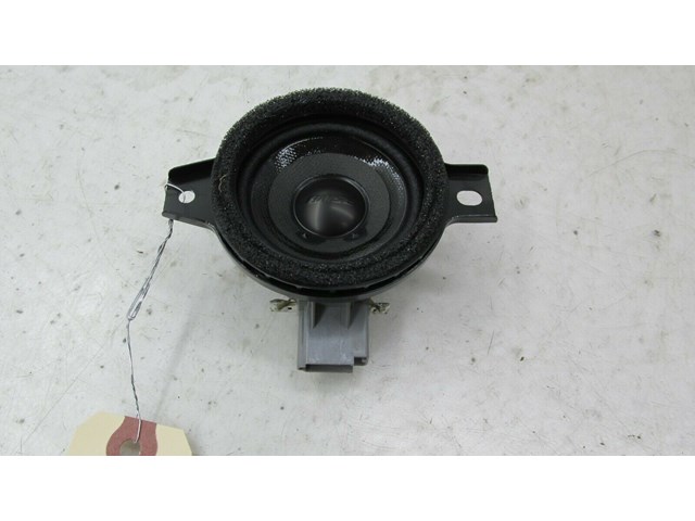 2017-2019 BUICK LACROSSE OEM LEFT REAR C PILLAR BOSE SPEAKER      