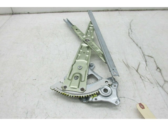  2011-2018 INFINITI M37 Q70 OEM RIGHT REAR DOOR WINDOW REGULATOR 