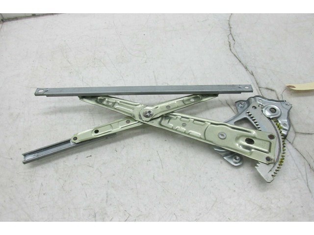  2011-2018 INFINITI M37 Q70 OEM RIGHT REAR DOOR WINDOW REGULATOR 