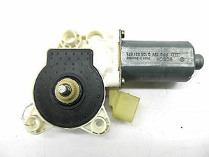 2003-2005 MERCEDES BENZ E320 W211 OEM RIGHT FRONT DOOR WINDOW REGULATOR MOTOR