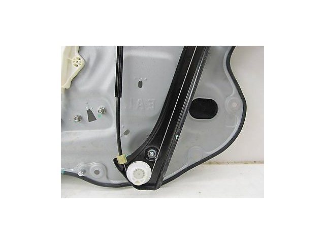 2009-2015 NISSAN 370Z COUPE OEM LEFT FRONT DOOR WINDOW REGULATOR TRACK