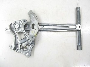 2014-2015 NISSAN VERSA NOTE OEM RIGHT REAR DOOR WINDOW REGULATOR TRACK