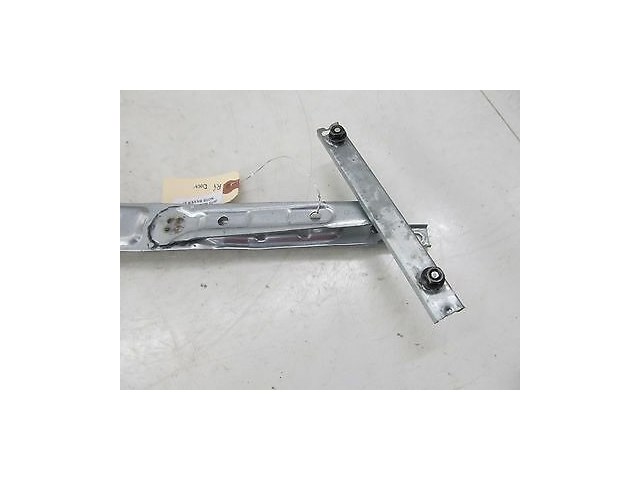 2014-2015 NISSAN VERSA NOTE OEM RIGHT FRONT WINDOW REGULATOR 