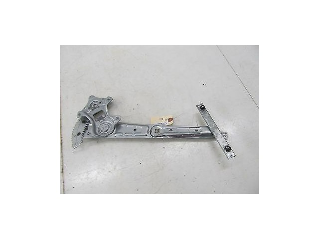 2014-2015 NISSAN VERSA NOTE OEM RIGHT FRONT WINDOW REGULATOR 
