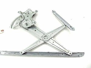 2012-2015 TOYOTA PRIUS C OEM RIGHT FRONT PASSENGERS SIDE WINDOW REGULATOR