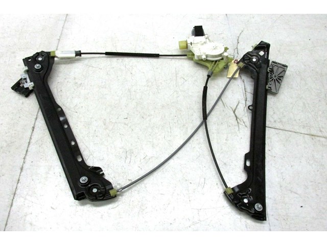  2009-2013 BMW 328i E93 LCI OEM LEFT DRIVER DOOR WINDOW REGULATOR WITH MOTOR 