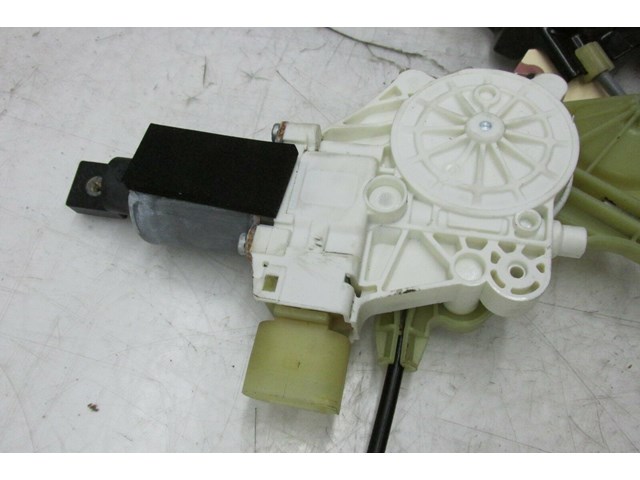  2009-2013 BMW 328i E93 LCI OEM LEFT DRIVER DOOR WINDOW REGULATOR WITH MOTOR 