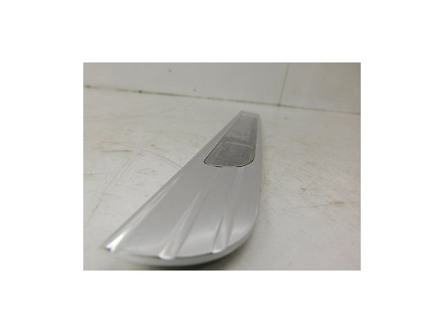 2004-2007 JAGUAR XJ8 X350 OEM LEFT REAR DOOR SILL TRIM