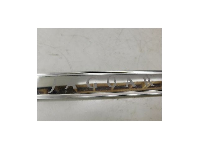 2004-2007 JAGUAR XJ8 X350 OEM LEFT FRONT DRIVER DOOR SILL TRIM