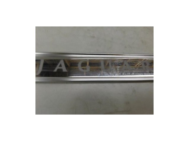 2004-2007 JAGUAR XJ8 X350 OEM RIGHT REAR DOOR SILL TRIM