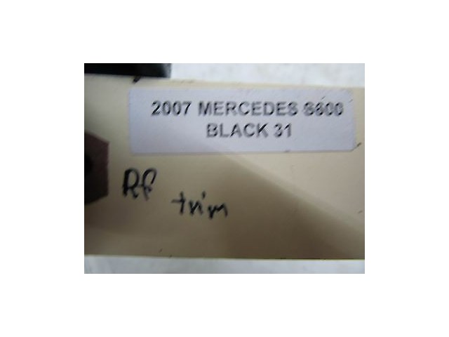 2007-2009 MERCEDES S600 W221 OEM RIGHT FRONT PASSENGER OUTER DOOR SILL TRIM