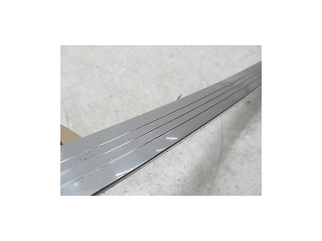 2007-2009 MERCEDES S600 W221 OEM RIGHT FRONT PASSENGER OUTER DOOR SILL TRIM