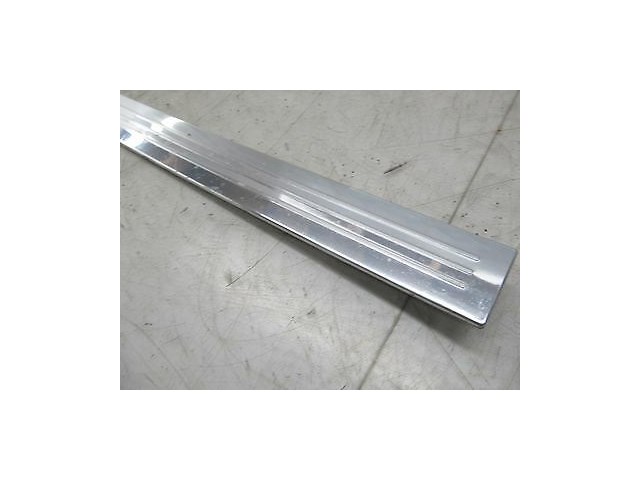 2007-2009 MERCEDES S600 W221 OEM RIGHT FRONT PASSENGER OUTER DOOR SILL TRIM