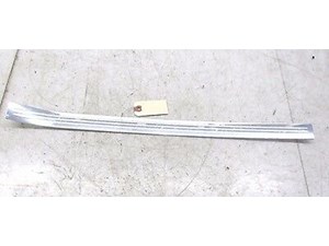 2007-2009 MERCEDES S600 W221 OEM RIGHT FRONT PASSENGER OUTER DOOR SILL TRIM