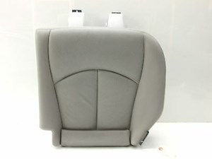 2003-2005 MERCEDES E320 WAGON W211 OEM RIGHT REAR CENTER ROW LOWER SEAT CUSHION 