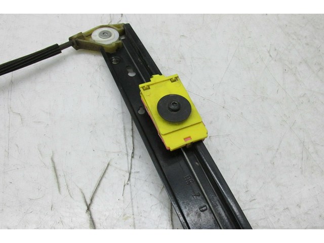 2005-2008 AUDI A6 C6 OEM RIGHT FRONT PASSENGER DOOR WINDOW REGULATOR  