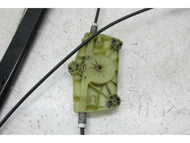 2005-2008 AUDI A6 C6 OEM RIGHT FRONT PASSENGER DOOR WINDOW REGULATOR  