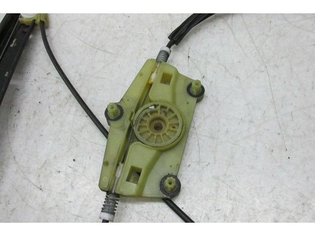 2005-2008 AUDI A6 C6 OEM RIGHT FRONT PASSENGER DOOR WINDOW REGULATOR  