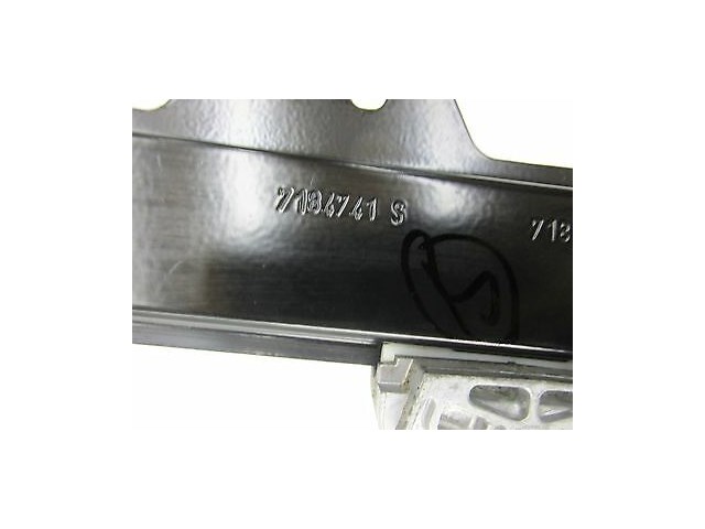 2006-2007 BMW 530I E60 OEM LEFT FRONT DRIVER'S DOOR WINDOW REGULATOR TRACK