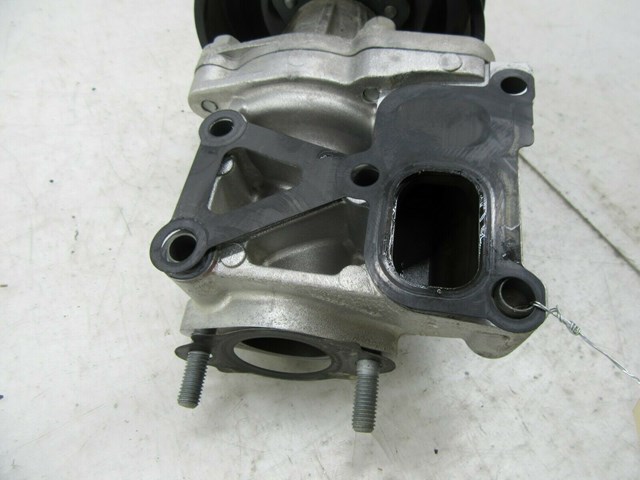 2013-2016 DODGE DART GT 2.4 OEM ENGINE WATER PUMP WATERPUMP WITH PULLEY