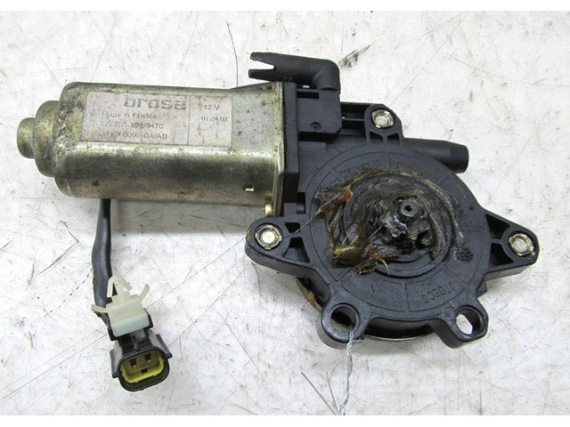 2003-2004 LAND ROVER DISCOVERY OEM LEFT FRONT DOOR WINDOW REGULATOR MOTOR
