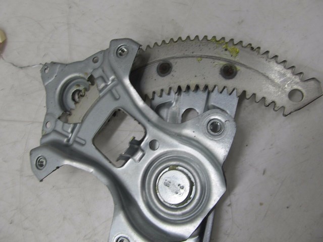 2014-2016 INFINITI Q50 OEM LEFT REAR DRIVER SIDE DOOR WINDOW REGULATOR ACTUATOR