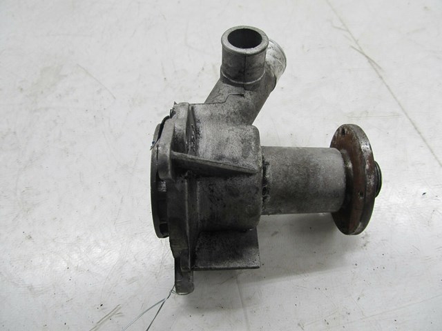 1985-1991 BMW 325i CABRIO E30 M20 2.5 OEM ENGINE WATER PUMP