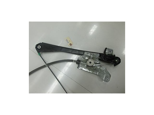 2004-2007 JAGUAR XJR X350 OEM LEFT FRONT DRIVER'S SIDE WINDOW REGULATOR TRACK