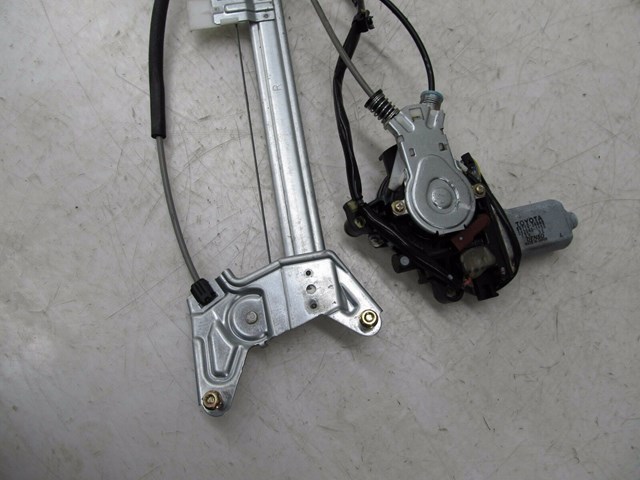  2002-2010 LEXUS SC430 Z40 OEM RIGHT FRONT PASSENGER DOOR WINDOW REGULATOR 