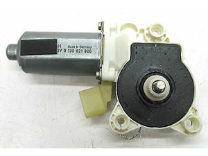 2004-2005 MERCEDES BENZ CLK500 W209 OEM RIGHT FRONT DOOR WINDOW REGULATOR MOTOR