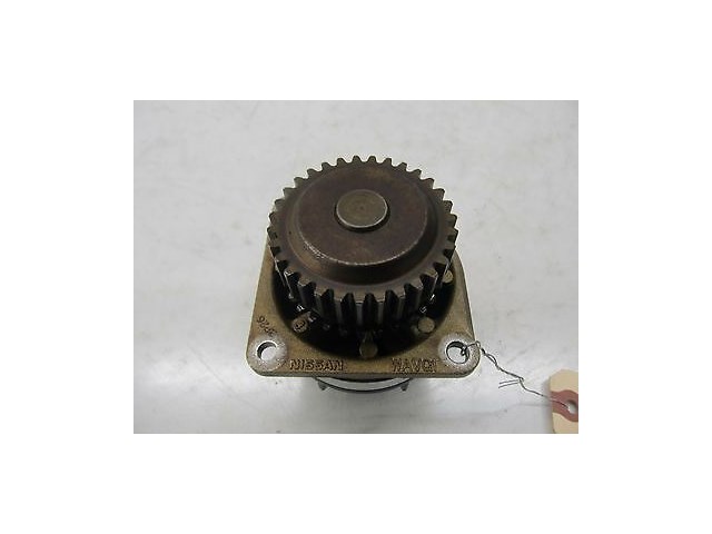 2003-2004 INFINITI G35 COUPE OEM ENGINE COOLING WATER PUMP ASSEMBLY