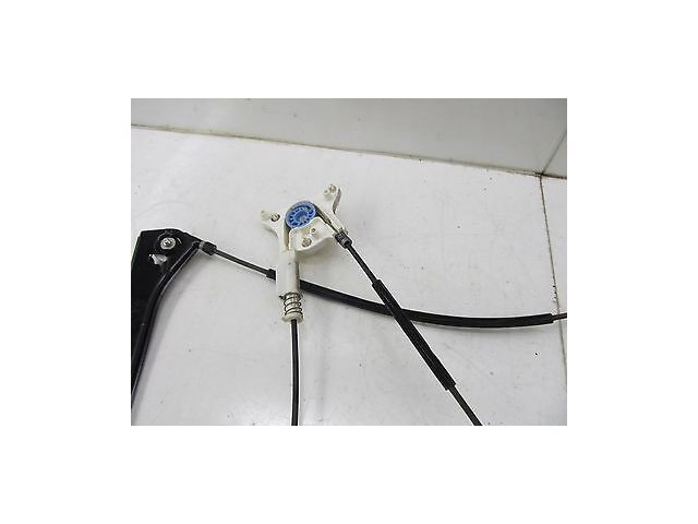 2004-2005 MERCEDES BENZ CLK500 W209 OEM FRONT RIGHT SIDE WINDOW REGULATOR