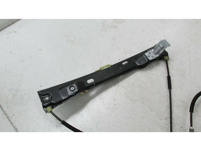 2013-2018 FORD FOCUS ST OEM RIGHT FRONT DOOR WINDOW REGULATOR 