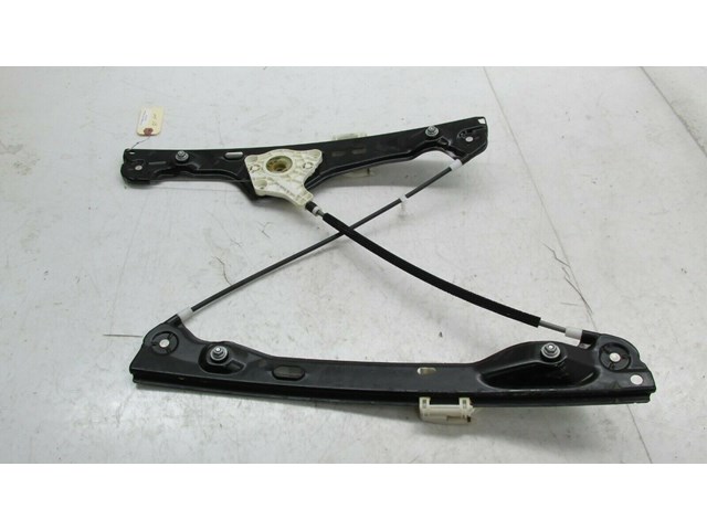 2007-2011 BMW 328i E90 OEM RIGHT FRONT DOOR WINDOW REGULATOR 