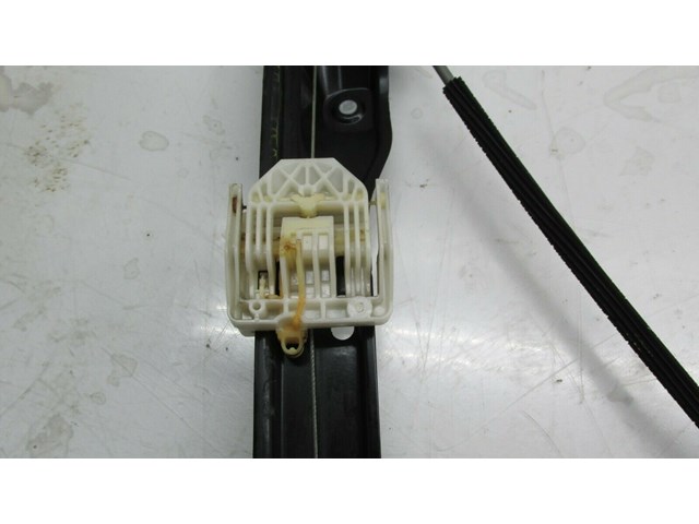 2007-2011 BMW 328i E90 OEM RIGHT FRONT DOOR WINDOW REGULATOR 