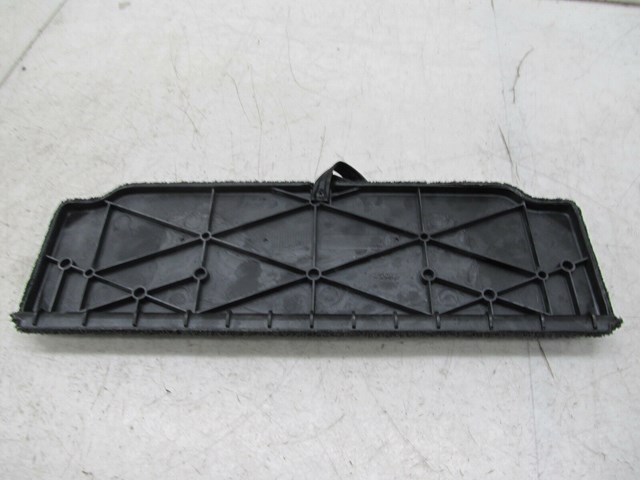 2003-2006 RANGE ROVER HSE OEM LEFT REAR TRUNK CARPET DOOR LID 