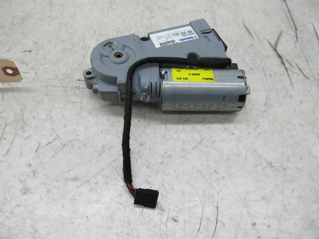 2005-2008 AUDI A6 C6 OEM OVERHEAD SUNROOF MOTOR 