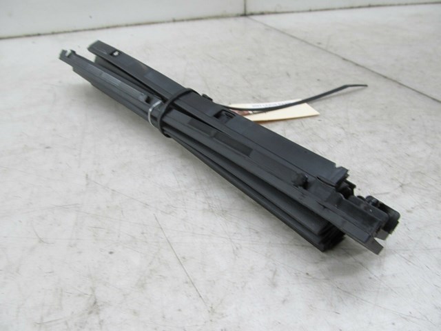 2004-2009 LEXUS RX350 RX330 OEM SUNROOF DUST STRIP PARE 