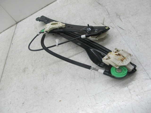 2007-2010 BMW 328xi E90 OEM RIGHT FRONT DOOR WINDOW REGULATOR C0341690146