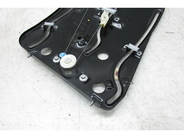 2006-2013 VOLVO C70 T5 OEM CONVERTIBLE RIGHT REAR QUARTER  WINDOW REGULATOR