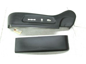   2014-2016 KIA CADENZA OEM LEFT FRONT DRIVER LOWER SEAT TRIM COVER PANELS 