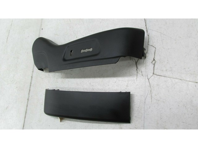   2014-2016 KIA CADENZA OEM RIGHT FRONT PASSENGER LOWER SEAT TRIM COVER PANELS 