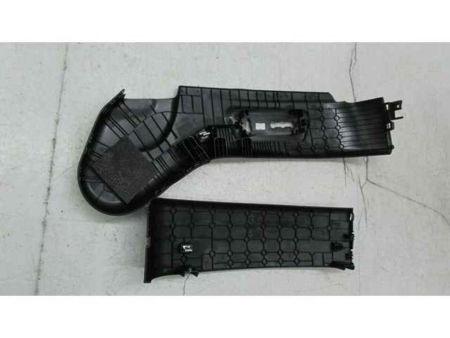   2014-2016 KIA CADENZA OEM RIGHT FRONT PASSENGER LOWER SEAT TRIM COVER PANELS 