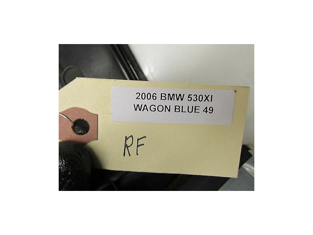 2006-2007 BMW 530XI WAGON E61 OEM RIGHT FRONT DOOR WINDOW REGULATOR TRACK