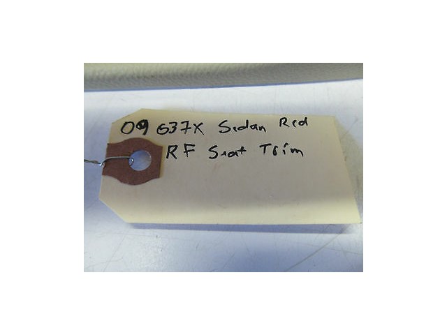 2009 INFINITI G37X SEDAN AWD OEM RIGHT FRONT BOTTOM SEAT TRIM MOLDING 